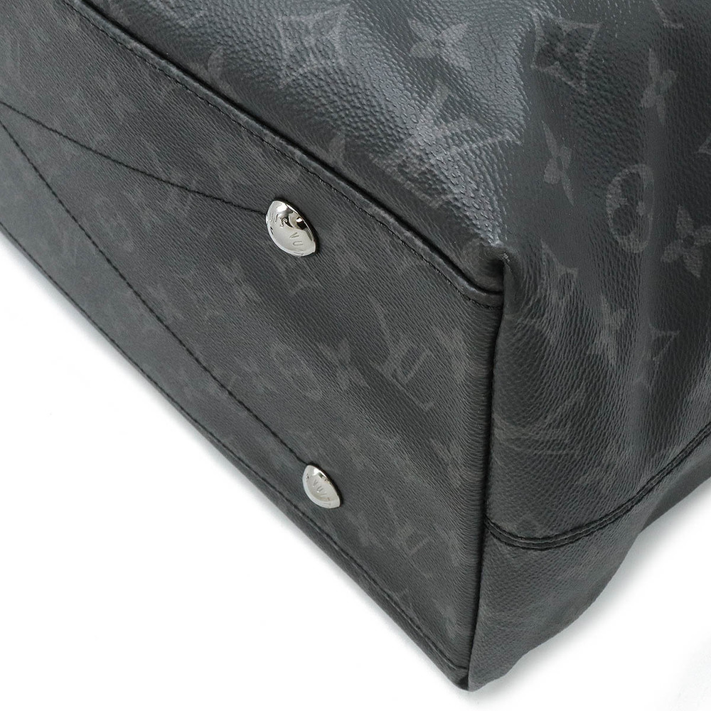 Louis Vuitton Eclipse Explorer Shoulder Bag Black - image 3